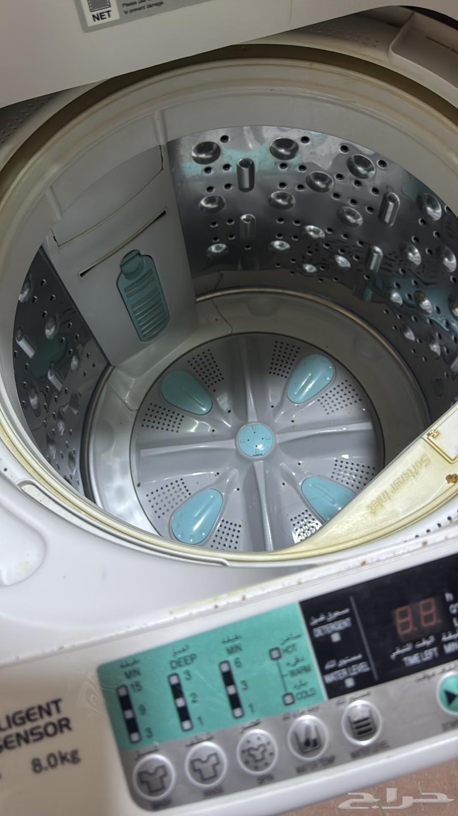 Automatic washing machine in good working condition64352519825282111