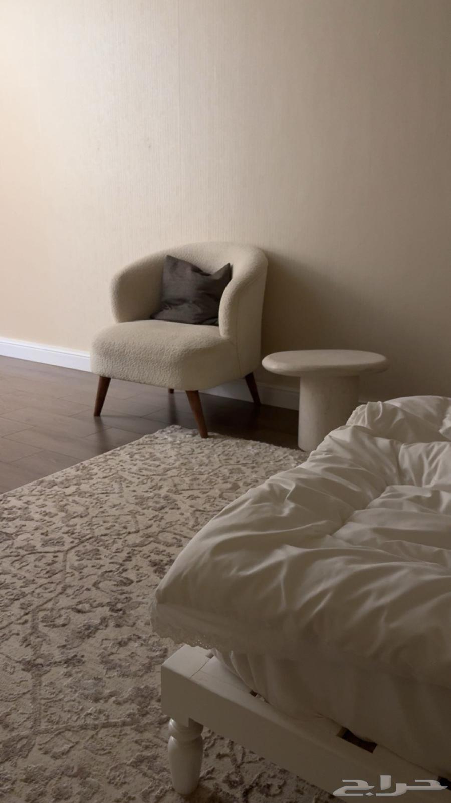 طاولة رخام خالص64360362663682110