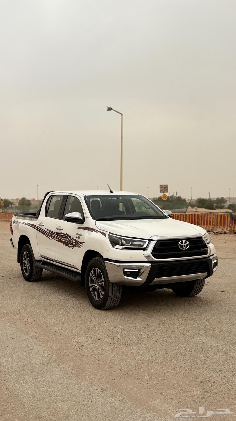 للبيع تايوتا هايلوكس 2024 ديزل64499451196033112