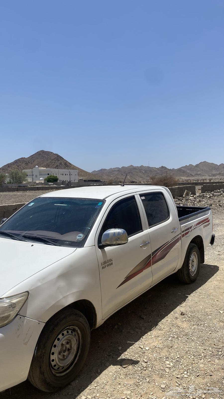 HiLux 201264497979269377112