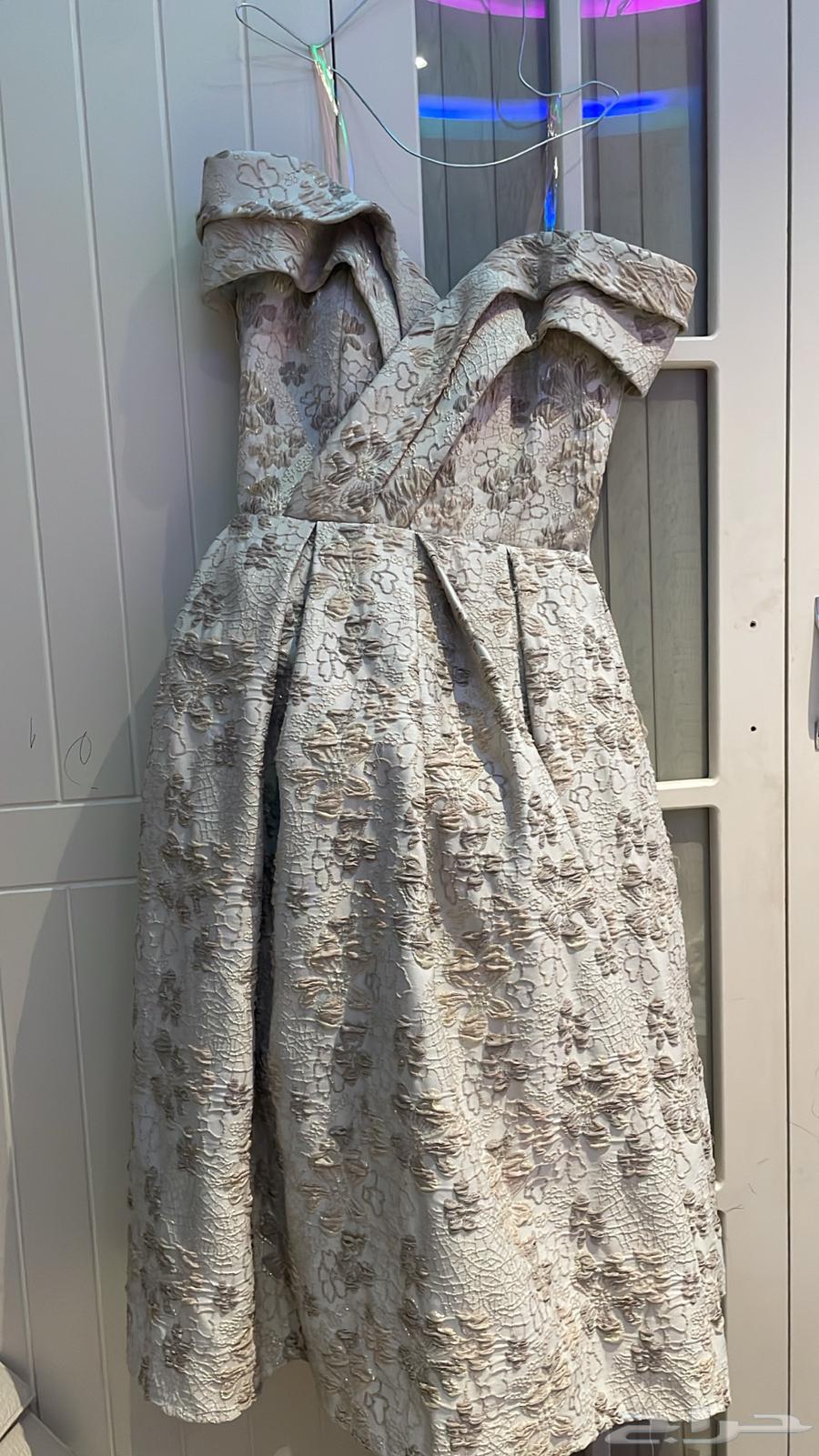 فستان للبيع 20064352793564930111