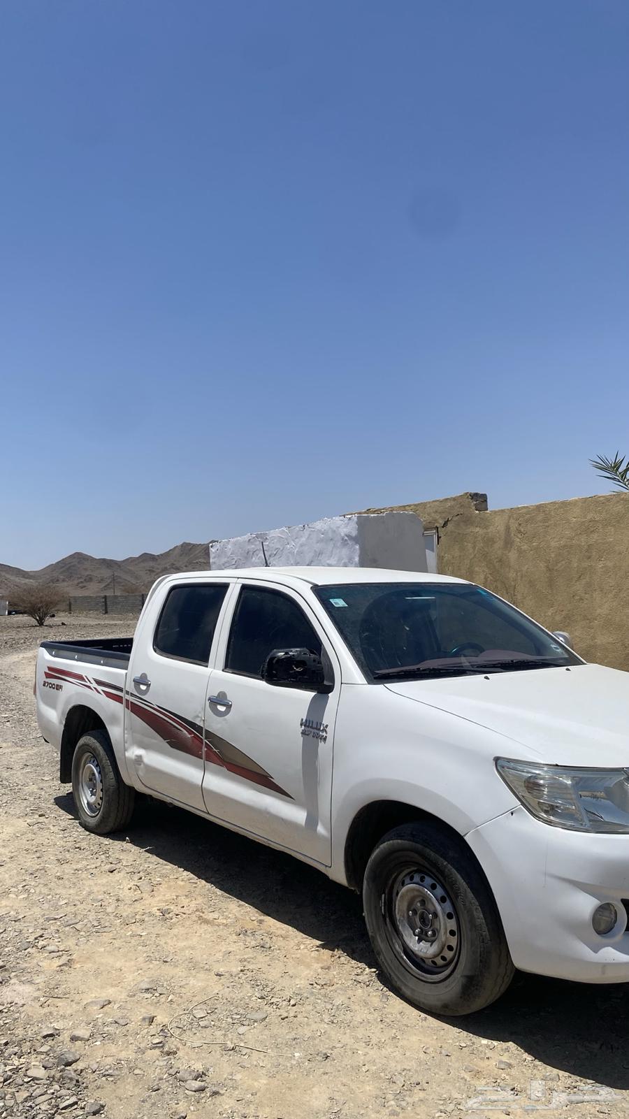 HiLux 201264497979269377110