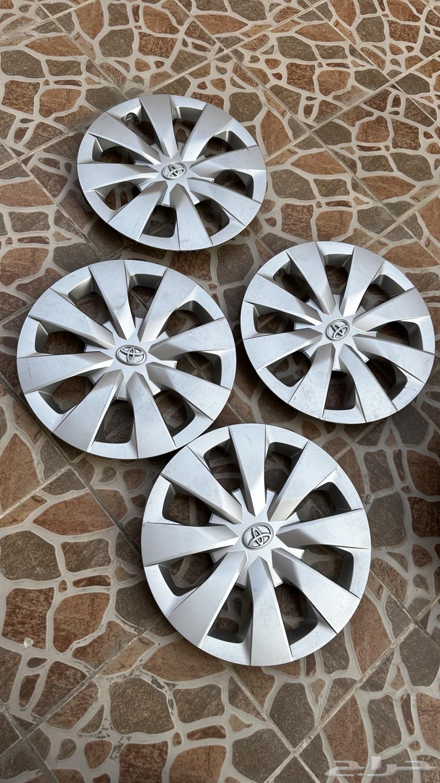 طيس وجنوط كورلا اصلي تركب من 20-2564502995594498113