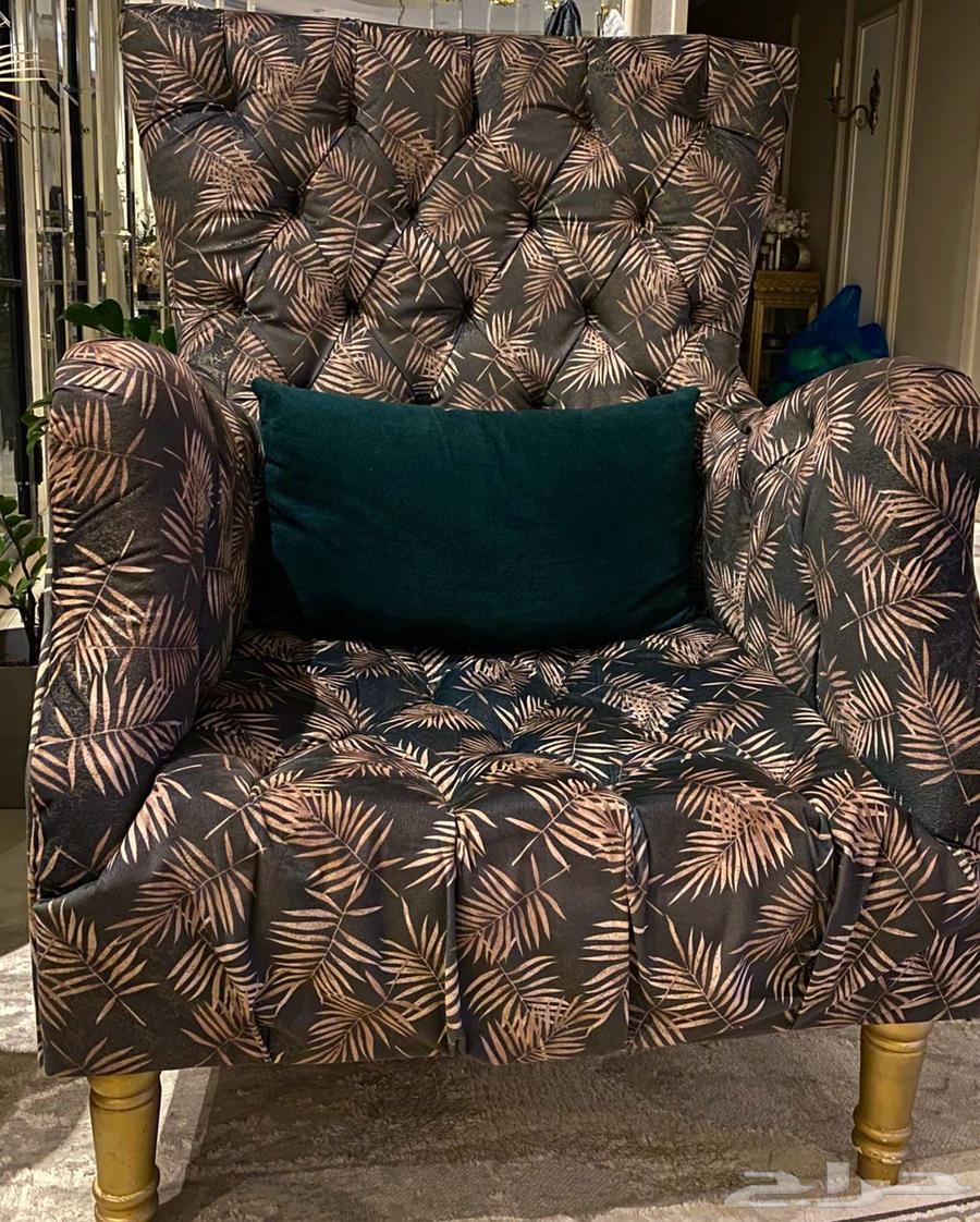 كنب مفرد ملكي فخم اربع قطع مع سجاد تركي64361785568769111