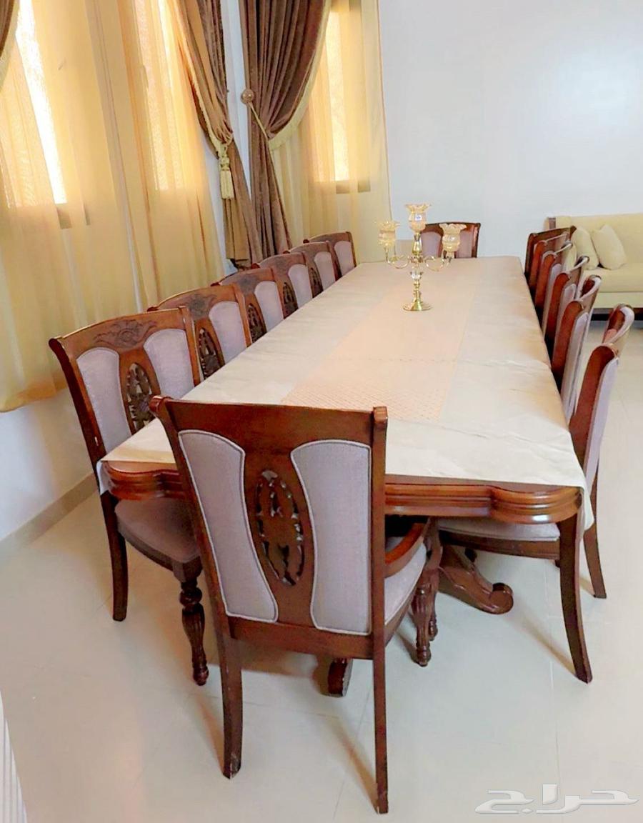 طاوله للبيع64357674465409110