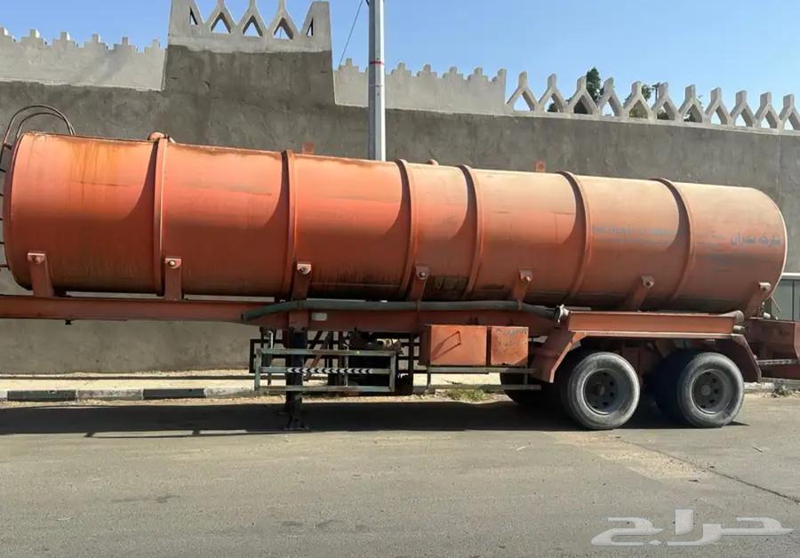 White sanitary drainage complete with accessories63617344994049111