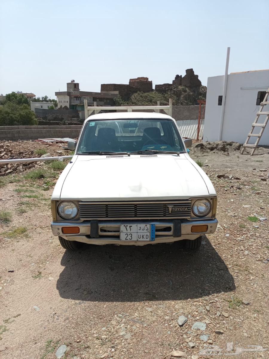 هايلكس 80 غماره للبيع تحمل لوحة رقمين64507501299075114