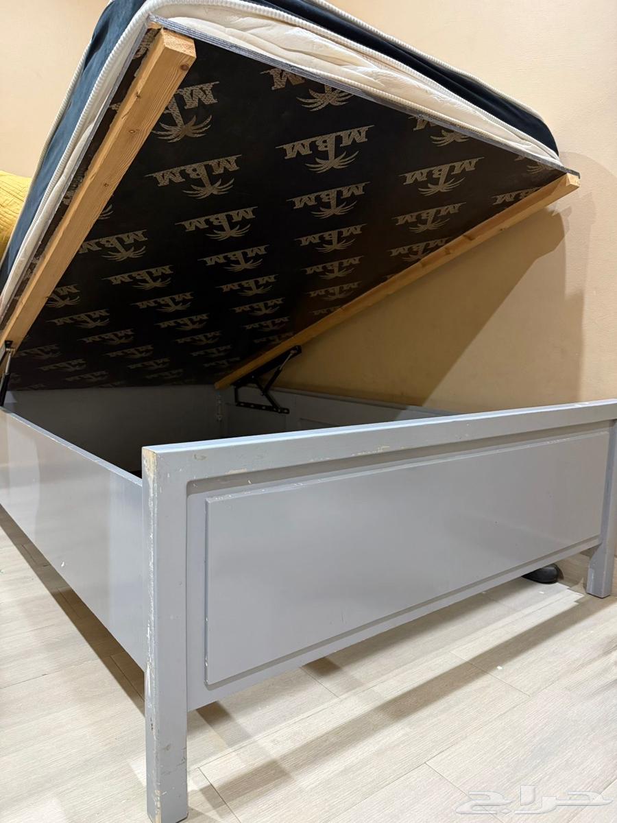 Two beds64361444204034111