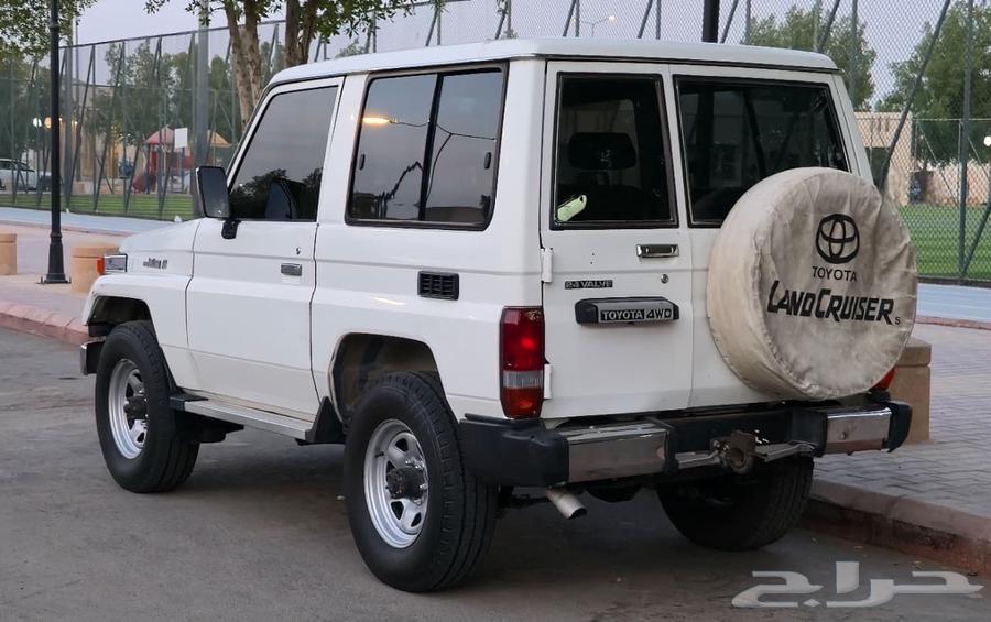 جيب ربع مخزن 199864504846476545113