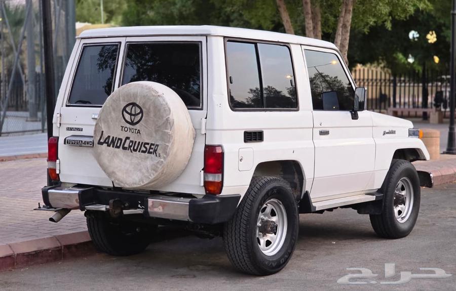 جيب ربع مخزن 199864504846476545111