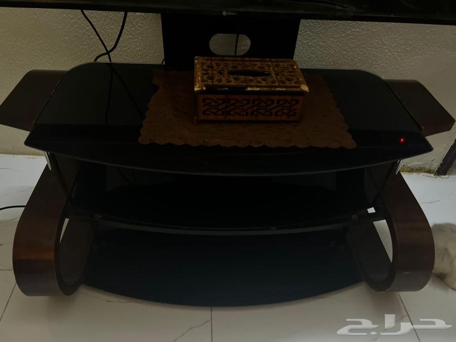 طاولة تلفزيون64355245888899112