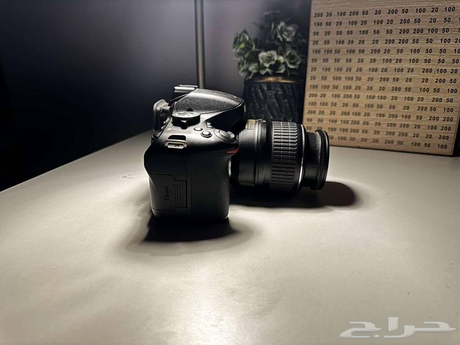 كميرا نيكون 5100 D   شبه جديدة64358454595842114