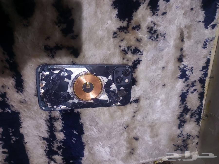 للبيع أو البدل آيفون 13 مكسوره الخلفيه والكمرات64356836152833111