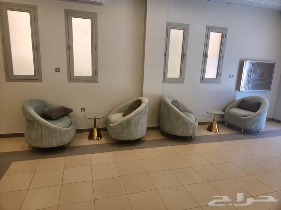 Sofas64380259858306111