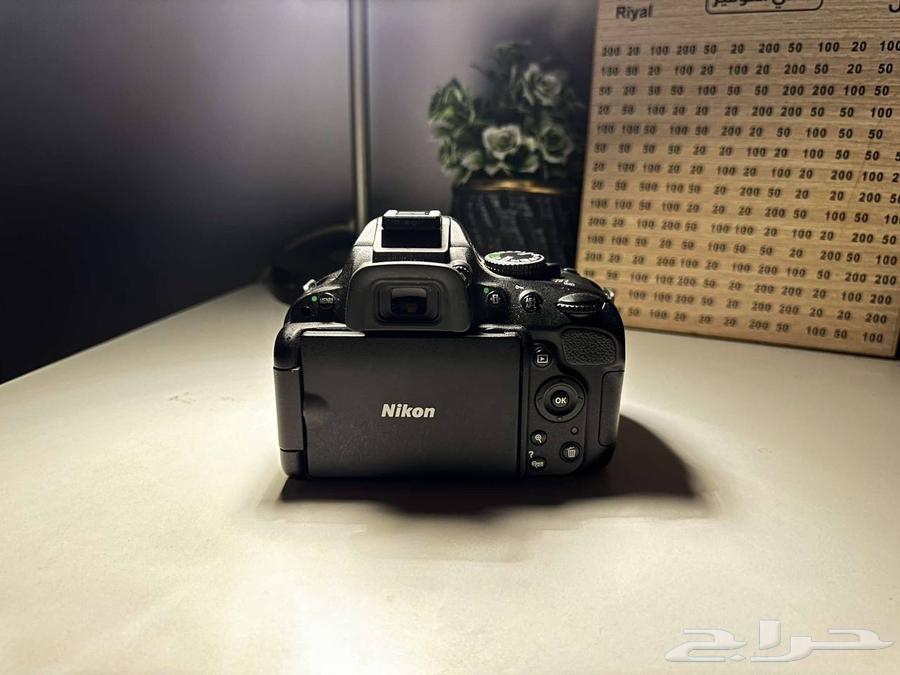 كميرا نيكون 5100 D   شبه جديدة64358454595842112