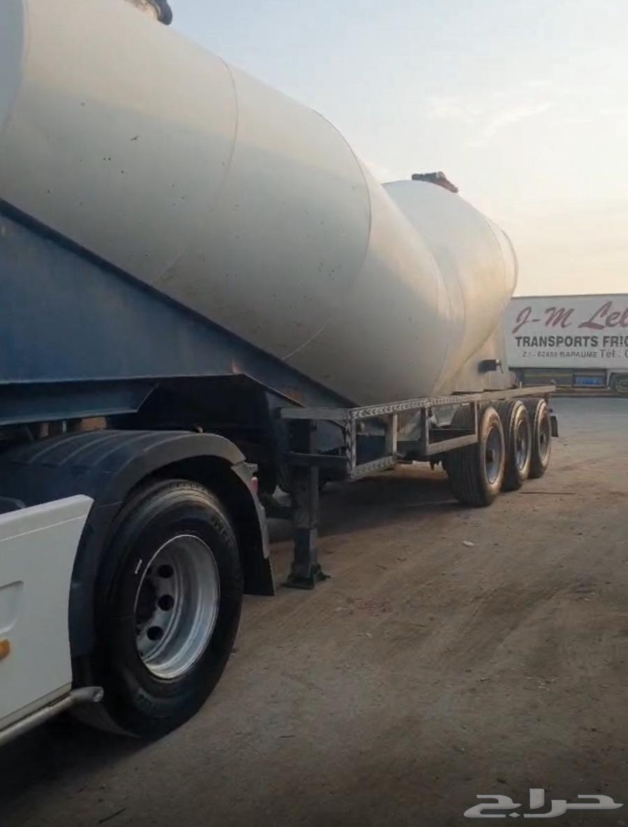 للبيع بلكر إسمنت شبه جديد64496023075459111