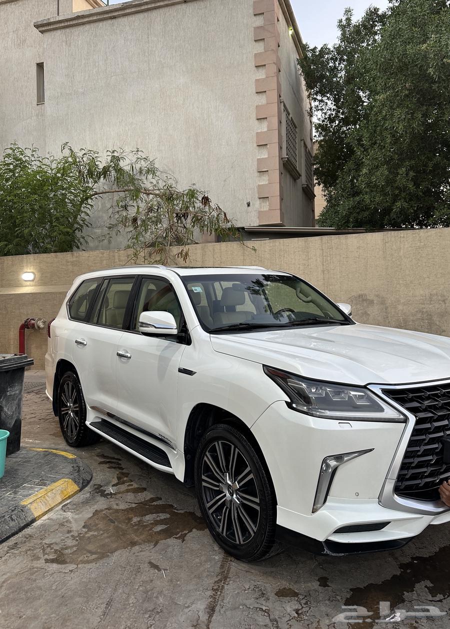 Lexus LX 201664503036247299111