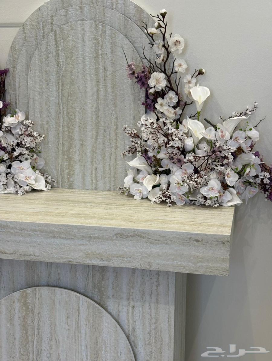 Queen's Network64354179350402110