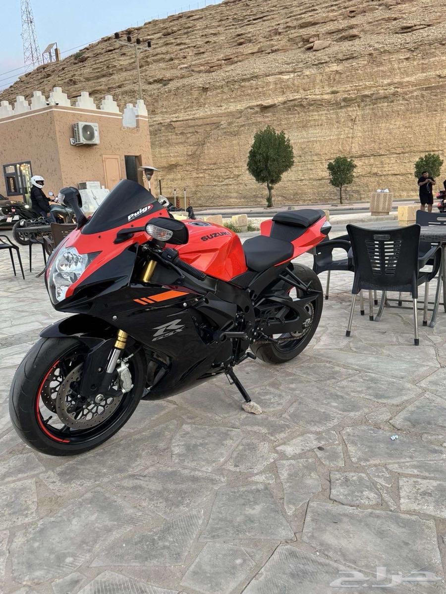 دباب سوزوكي 750 موديل 202264504654513026111