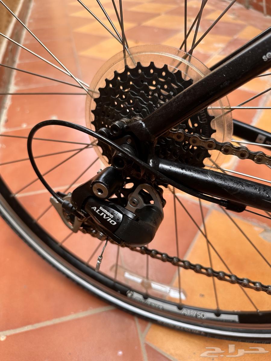 دراجة من نوع تريك64353986653441111