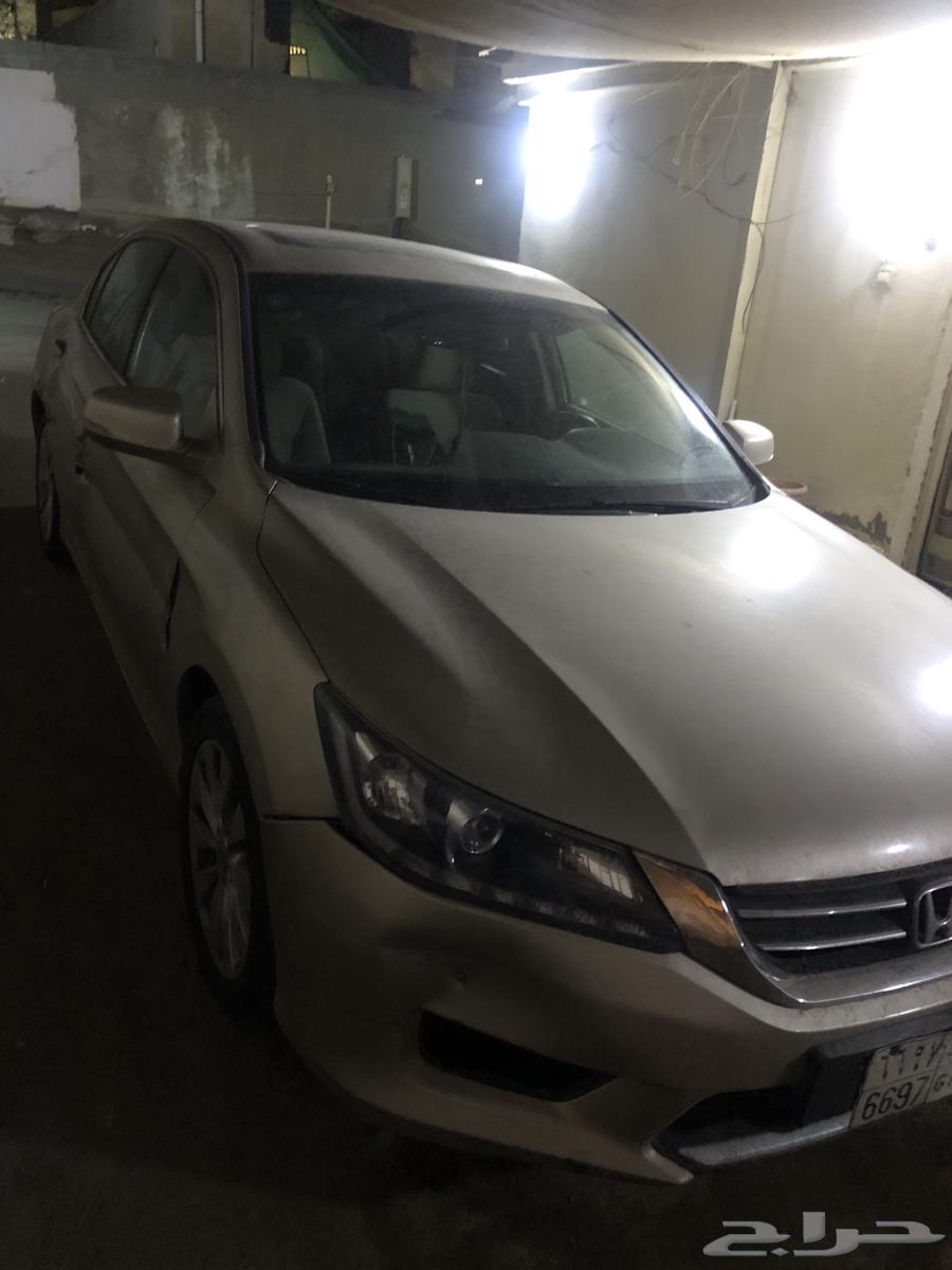هوندا اكورد 201364495118159875111