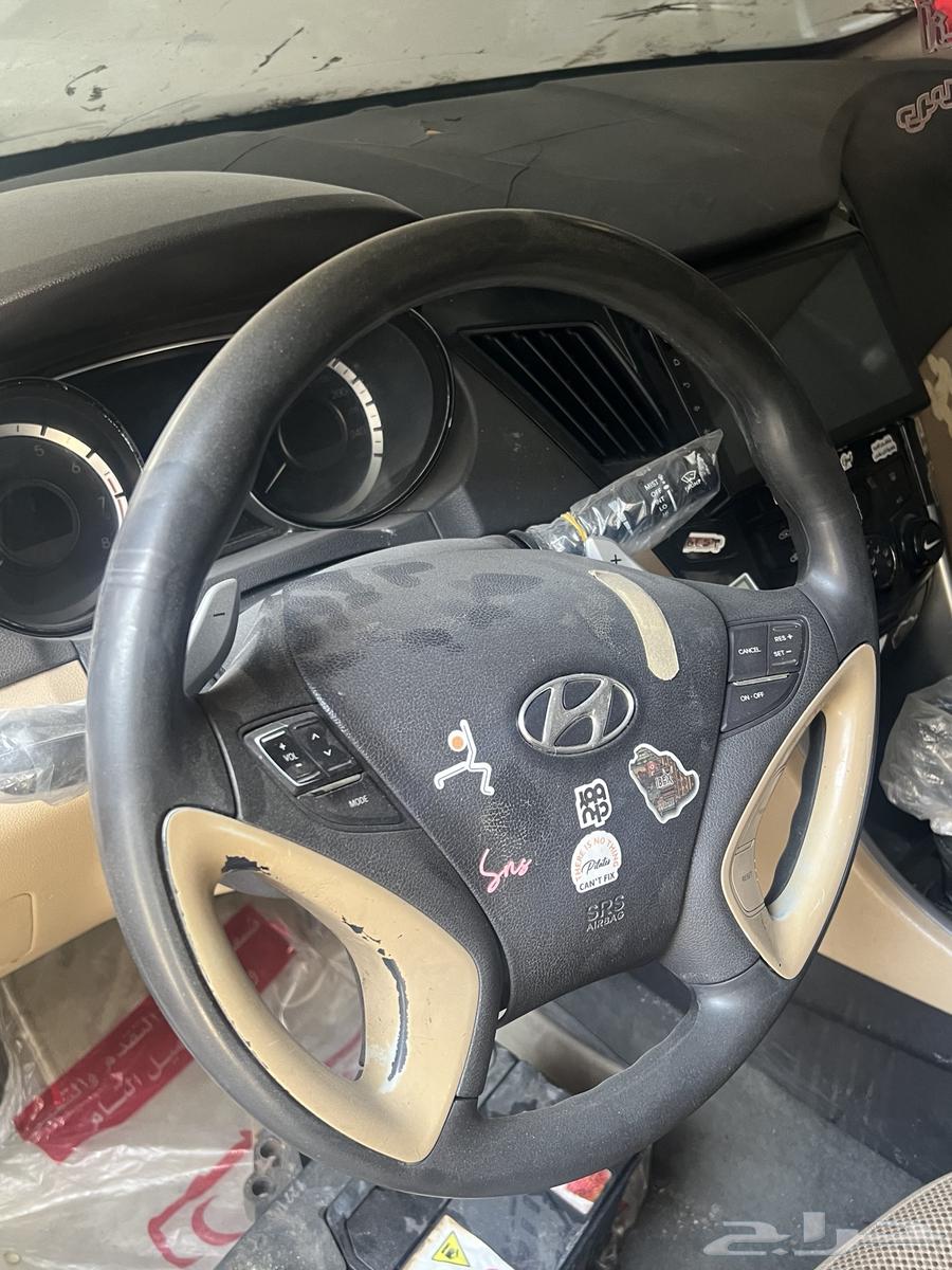 السلام عليكم للبيع السياره هوانداي بدون مكينه64507025744259110