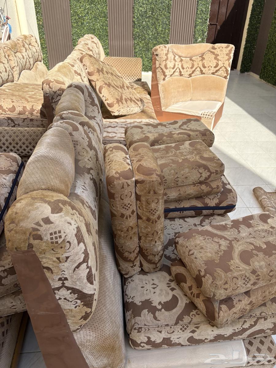 Sofa set with mattress and pillows64356865293570114