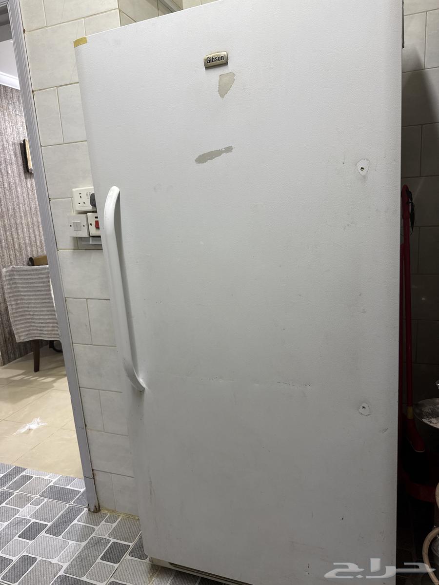 للبيع أثاث وأغراض مستعملة بحالة جيدة   بدواعي السفر64356136086275110