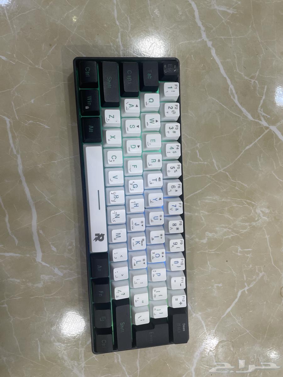 Mouse and keyboard64360798137601110