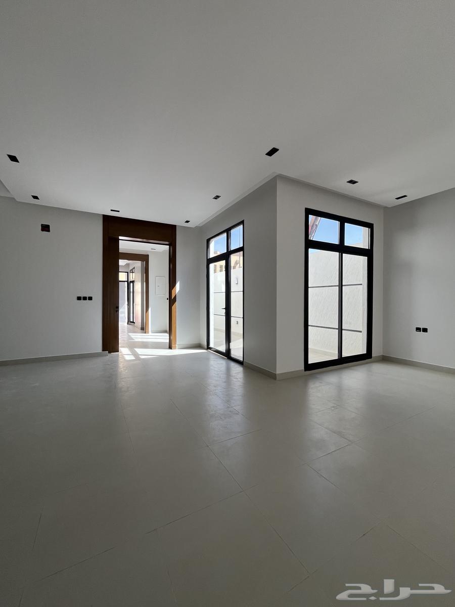 Villa in Al-Khaleej neighborhood near King Abdullah for 2.3 million63613858073219114