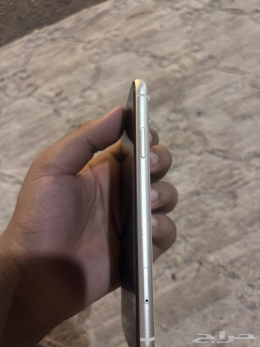 iPhone 1164350615308034112