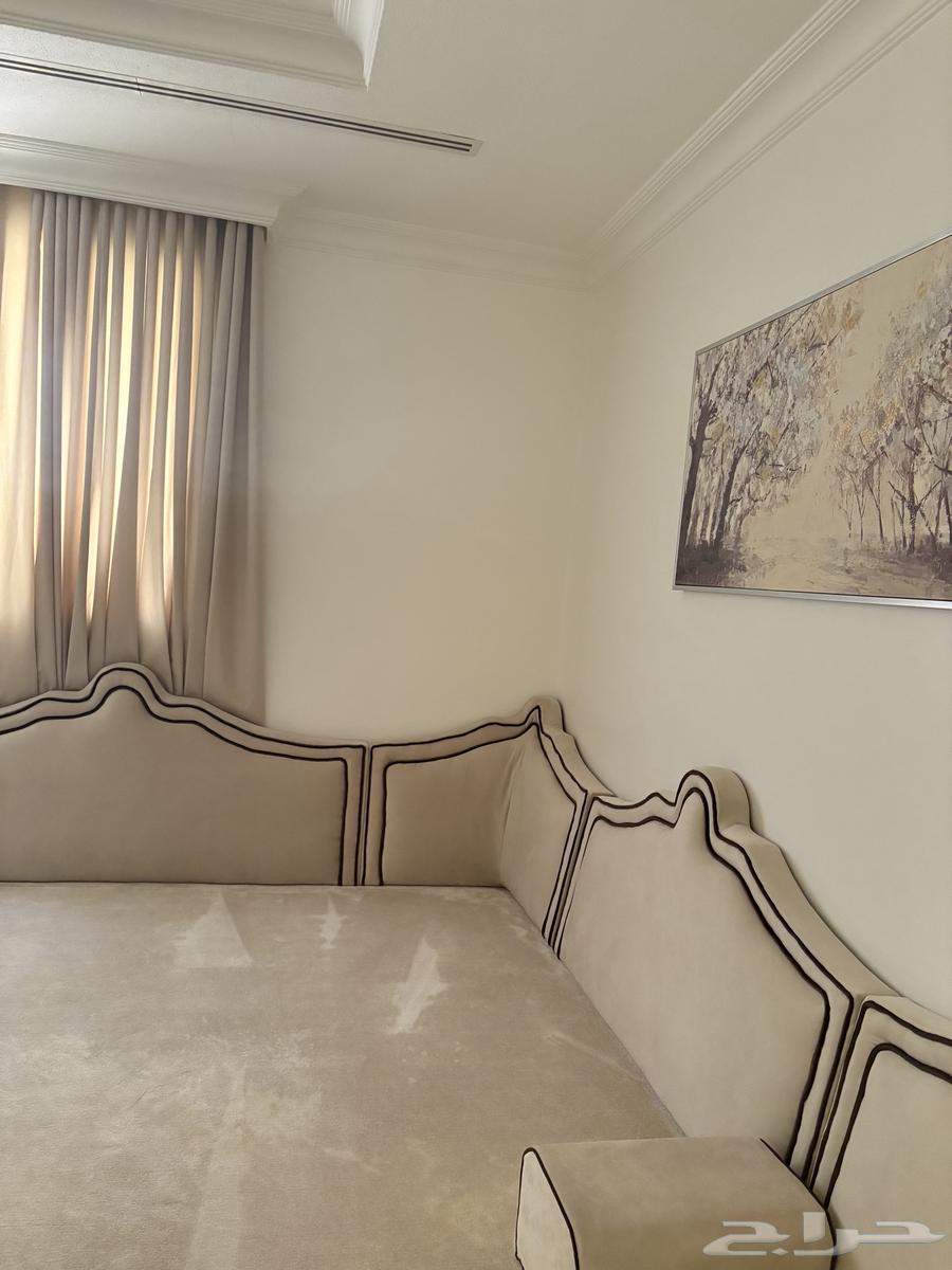 Harem room measuring four and a half by four and a half with curtain64360261359617112