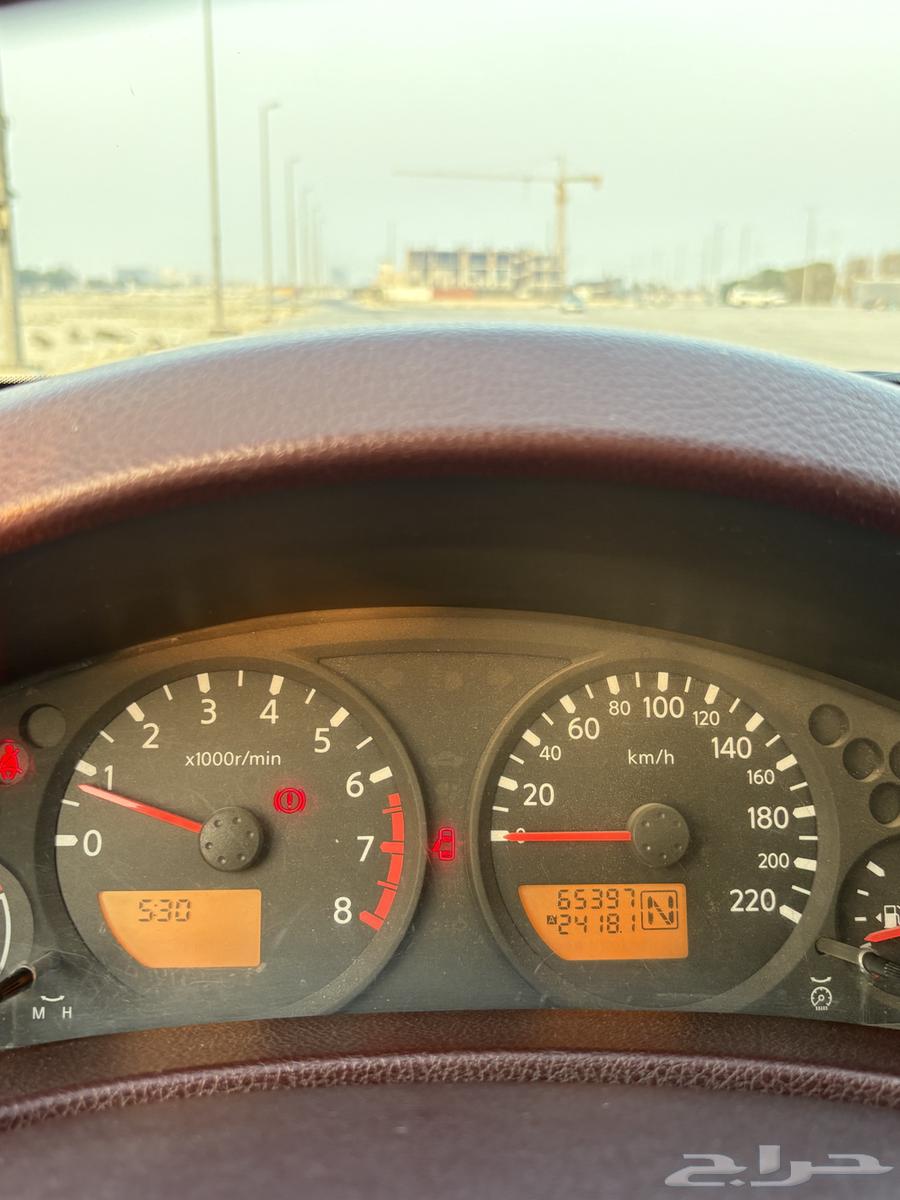 نفارا موديل 2014 مخزن ماشي 65000 فقط64467369268483112