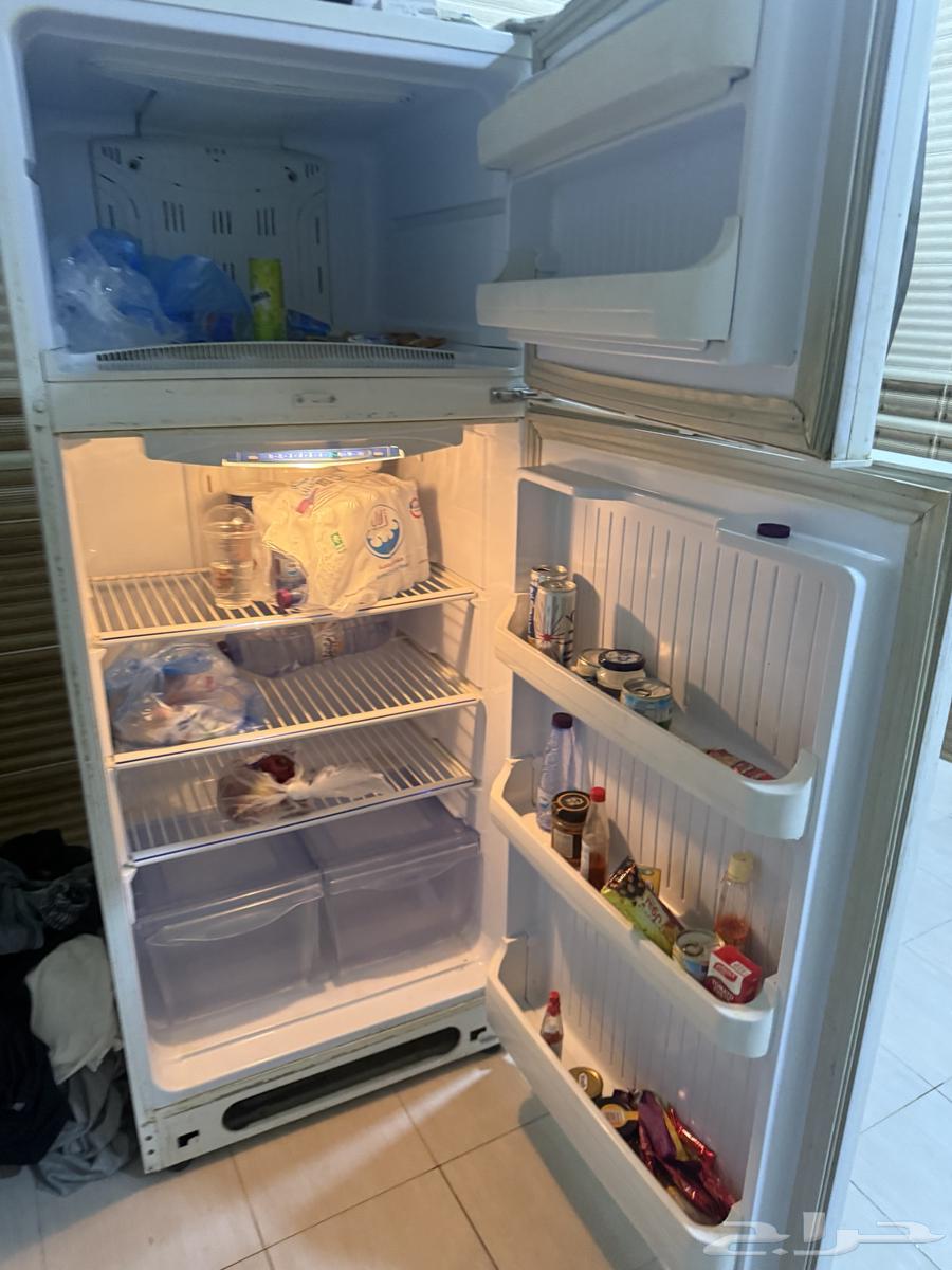 Semi-new refrigerator, very clean, God willing, but I'm traveling64362257265153113