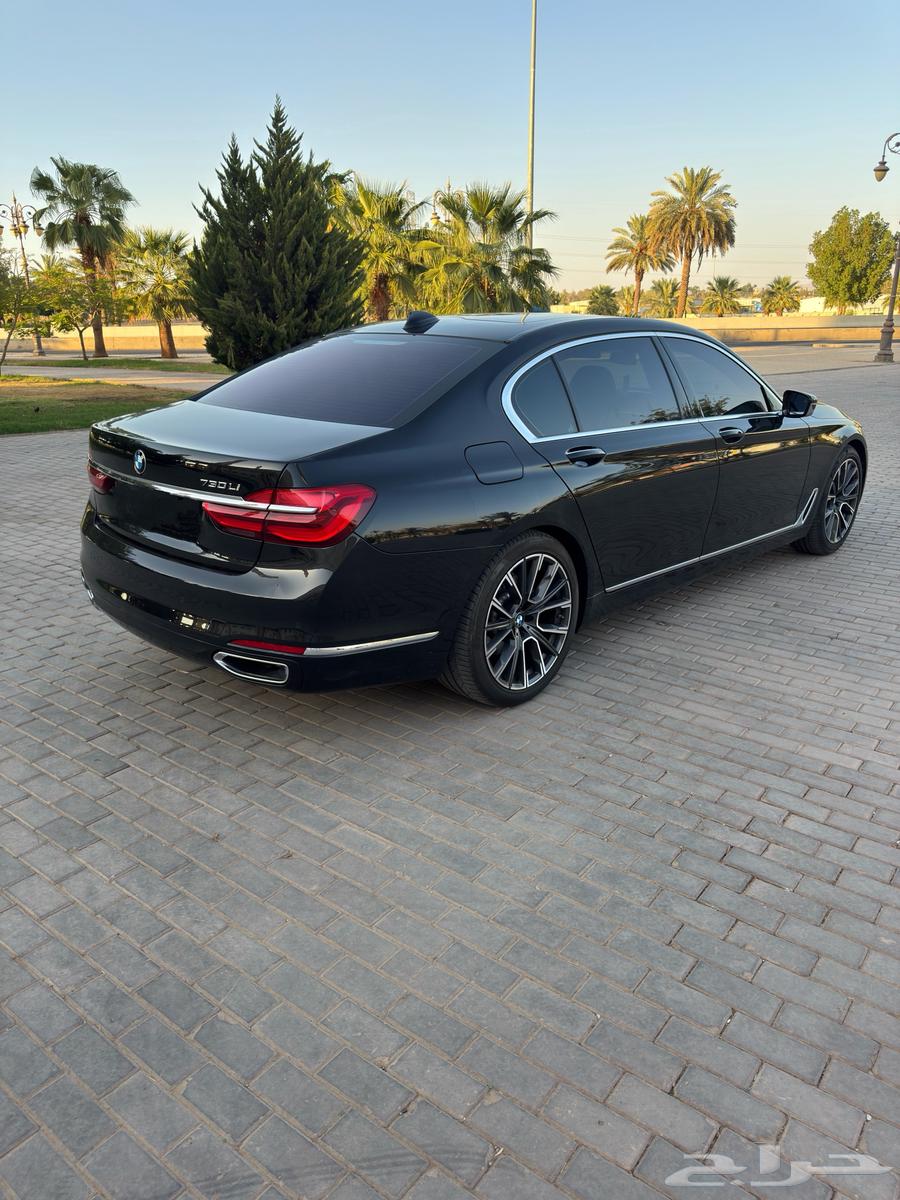 BMW 730li64496834150658114