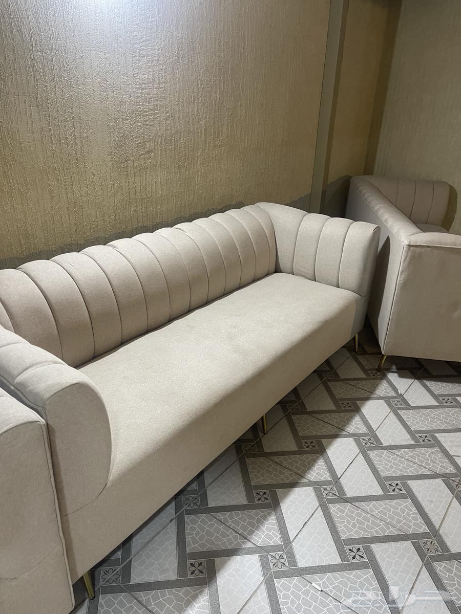 Sofa set and clean tables for sale64353438404097113