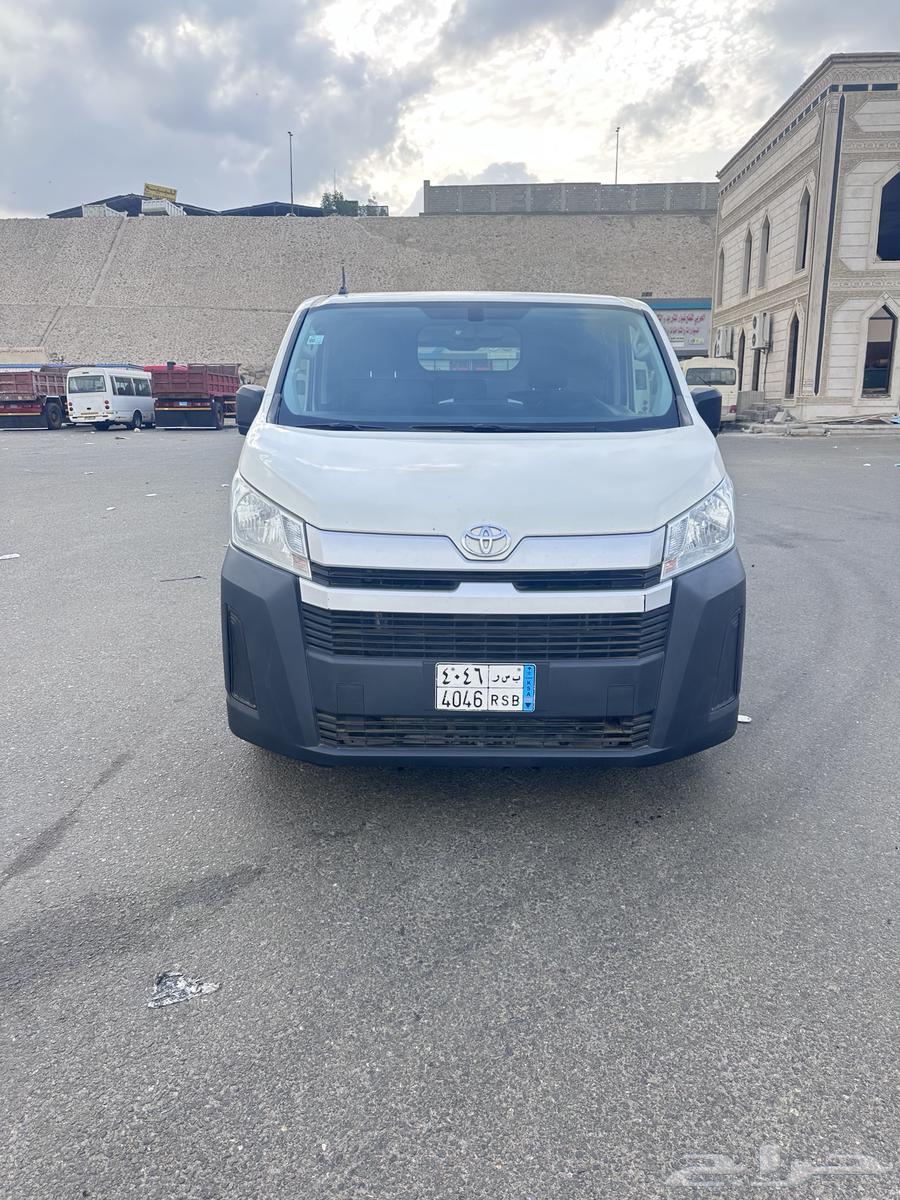 تويوتا باص 202164504545233283110