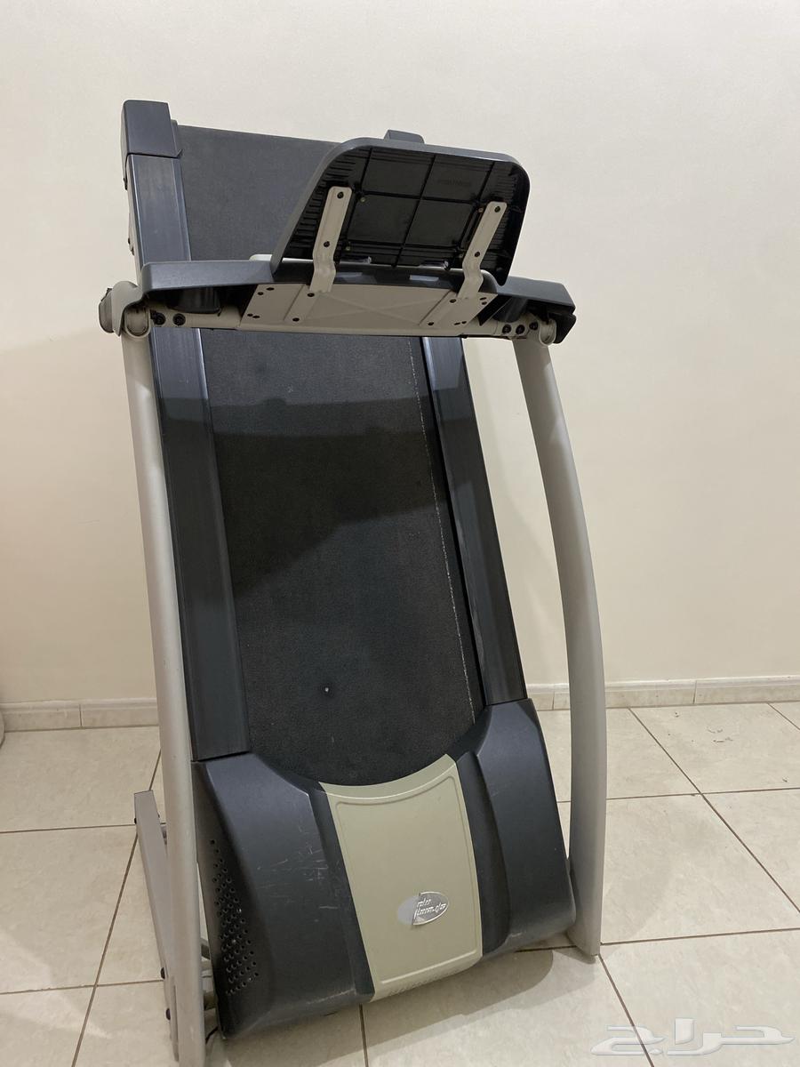 ثلاجة وسير كهربائي للبيع64367129447425114