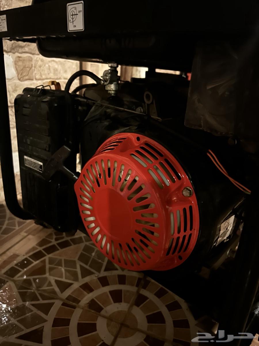 Semi-new generator used for two weeks64355537694594112