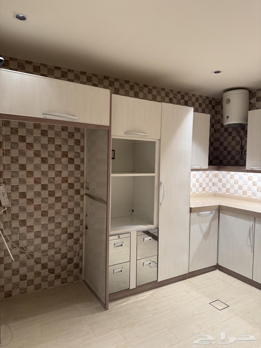 للبيع مطبخ شبه جديد64362272373249112
