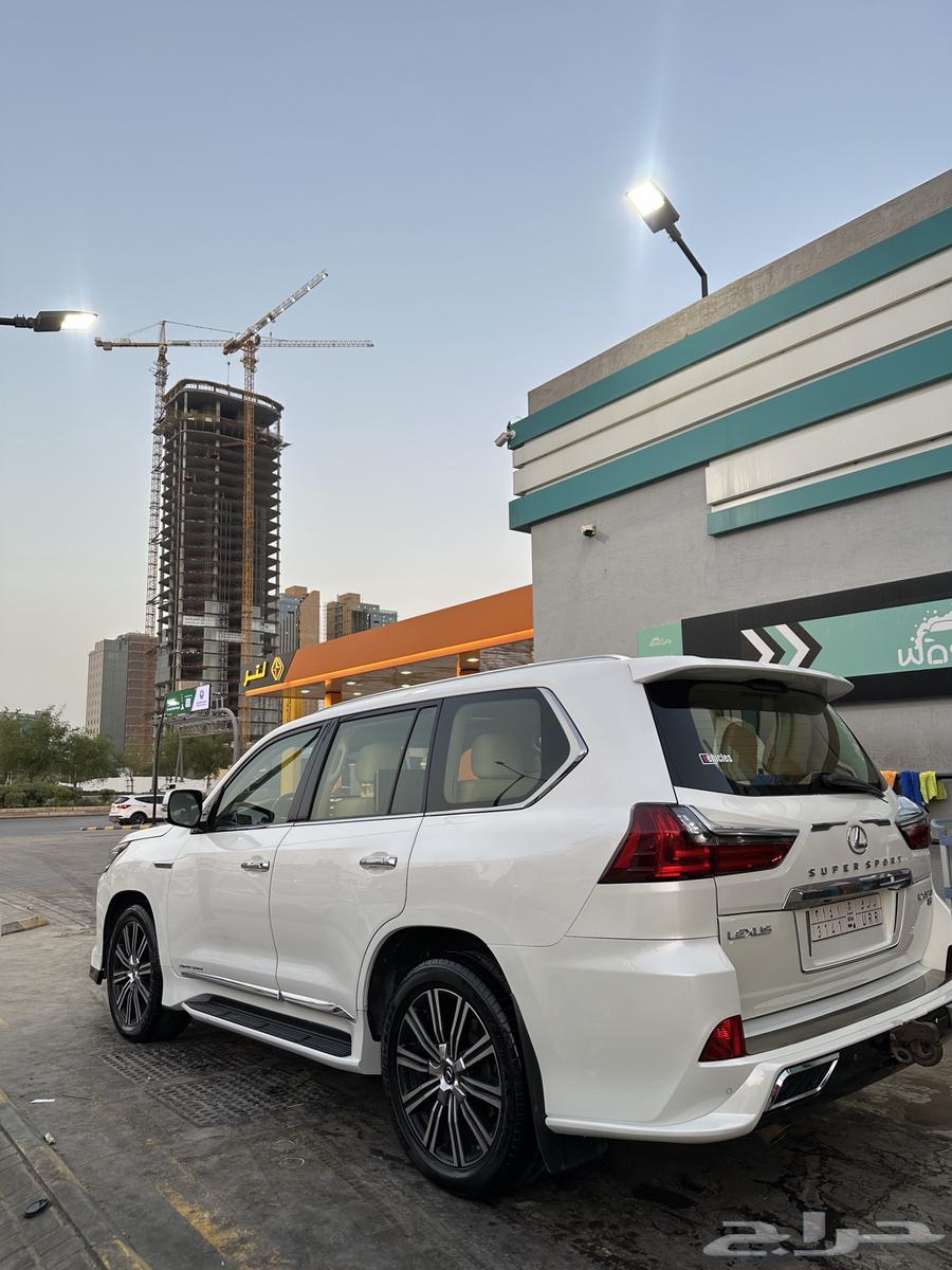 Lexus LX 201664503036247299110