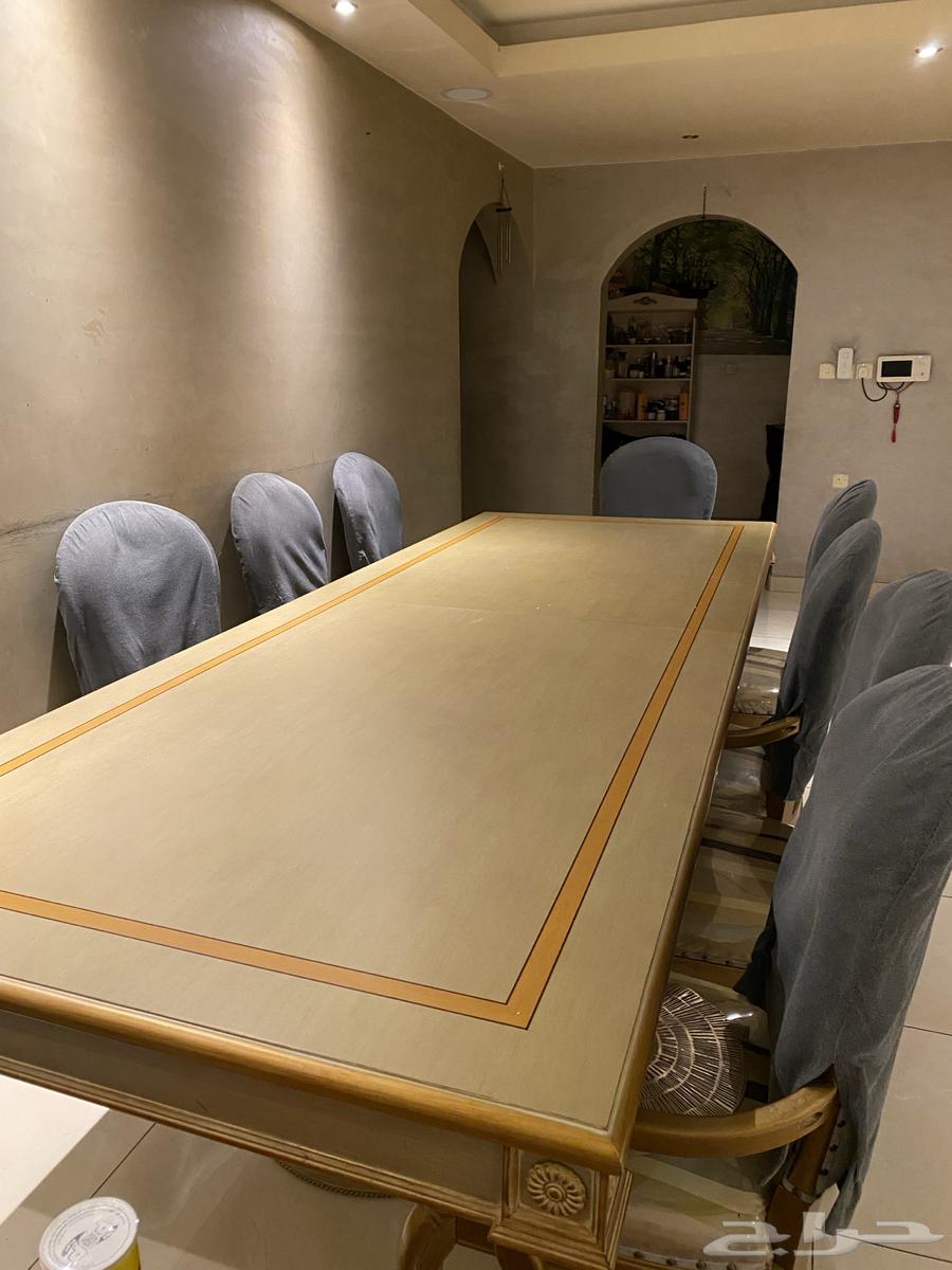 طاولة طعام للبيع من مفروشات المطلق64362453895042110