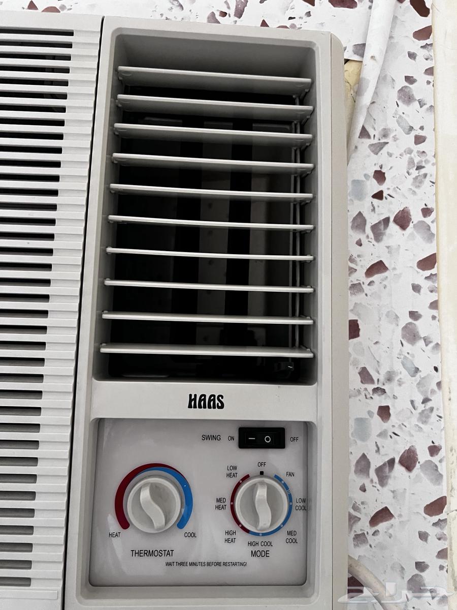 3 very clean window air conditioners63617365486083113