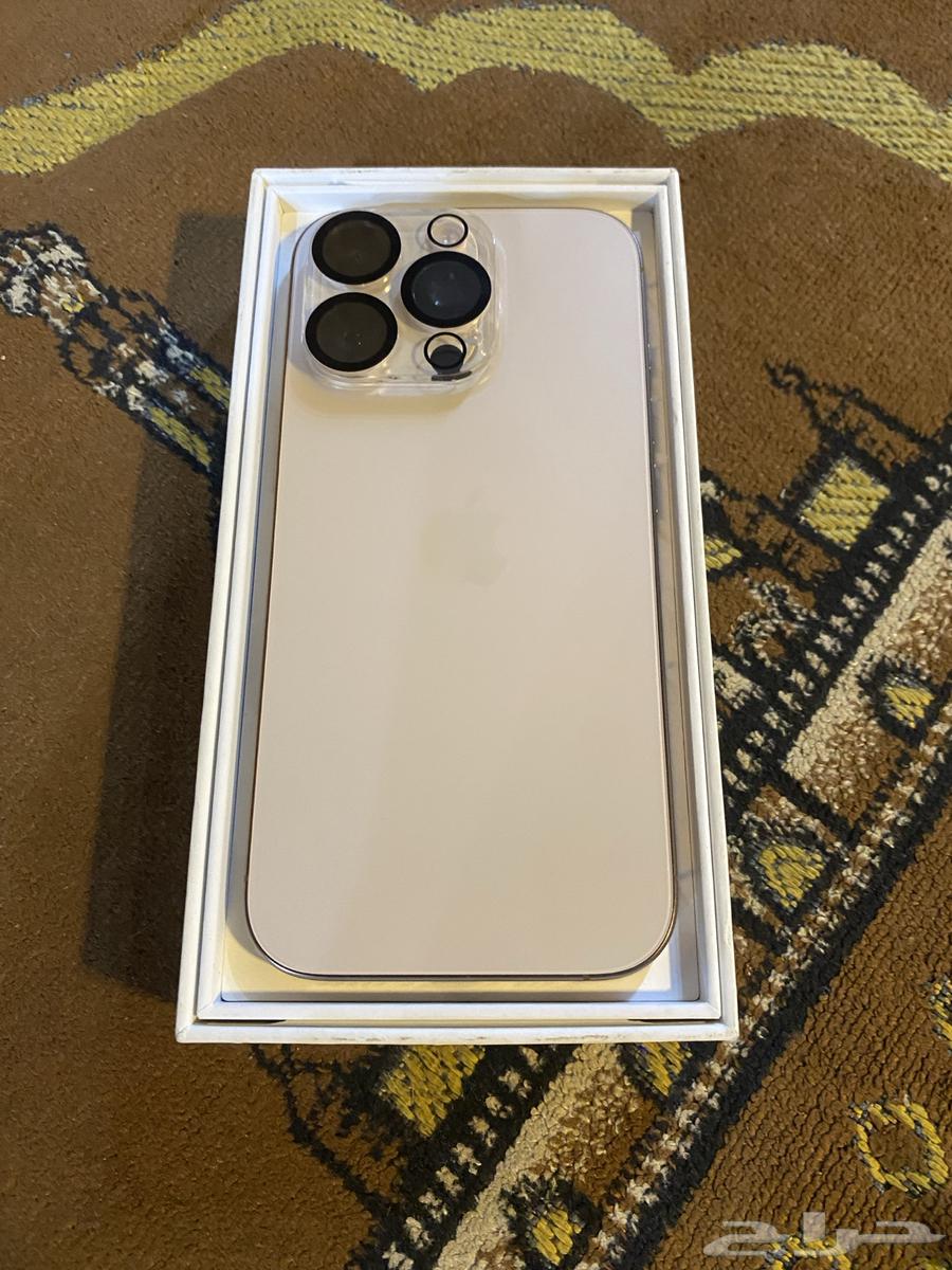 ايفون 16 pro اللون تيتانيوم صحراوي64361847419138113