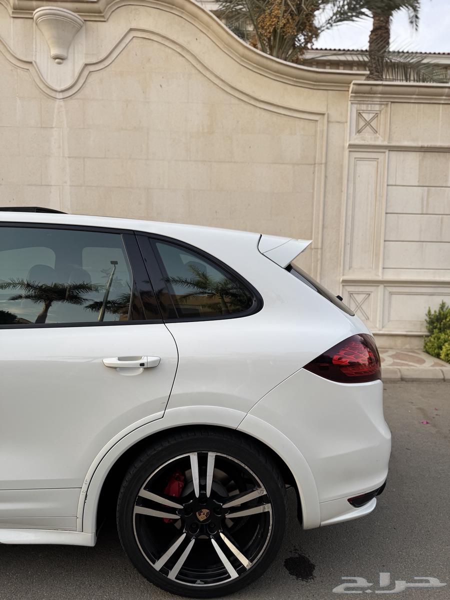 بورش Gts64493920362114110