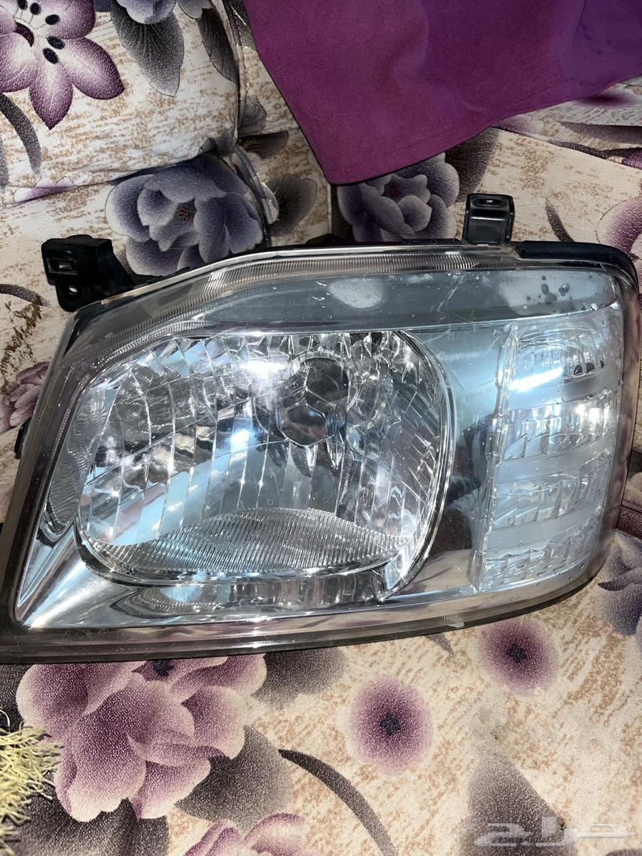 شمعه ددسن مفكوك من سياره مخزنه شمعه يسار64507431322753110