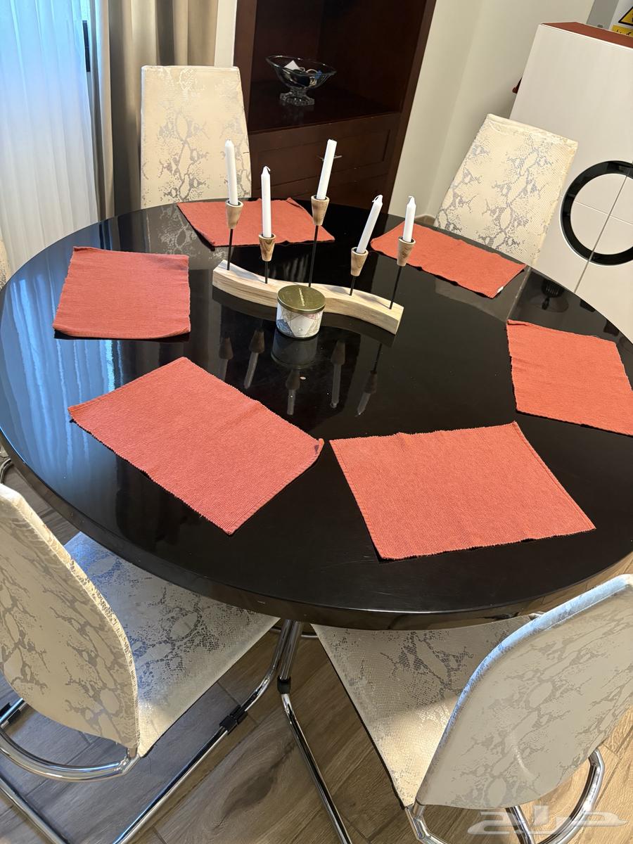 طاوله طعام للبيع64357586192643112