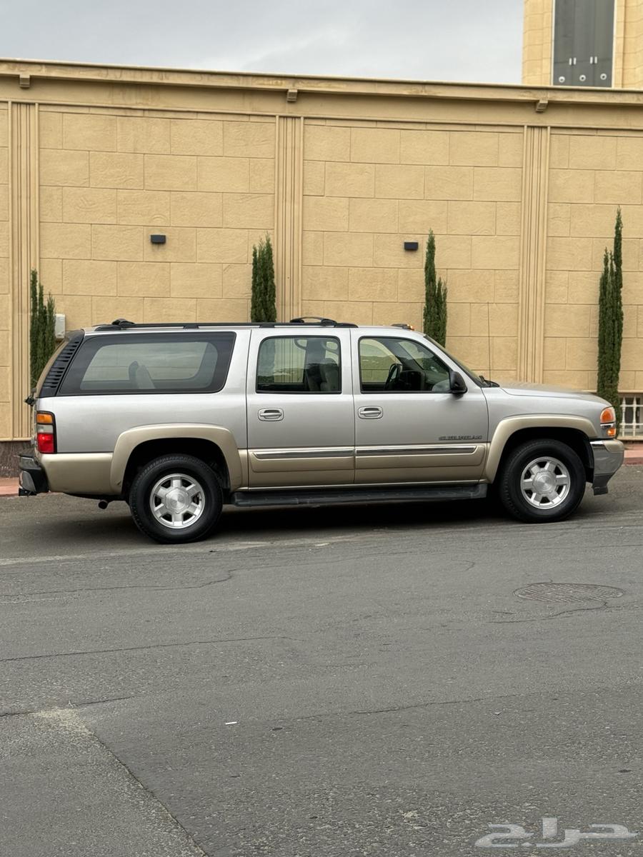 جي ام سي سوبربان 2005 مخزن64494441500803110