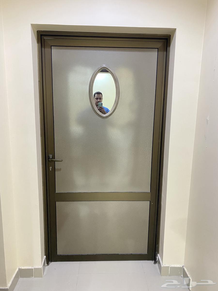 باب ألمنيوم شبه جديد64360900161026110