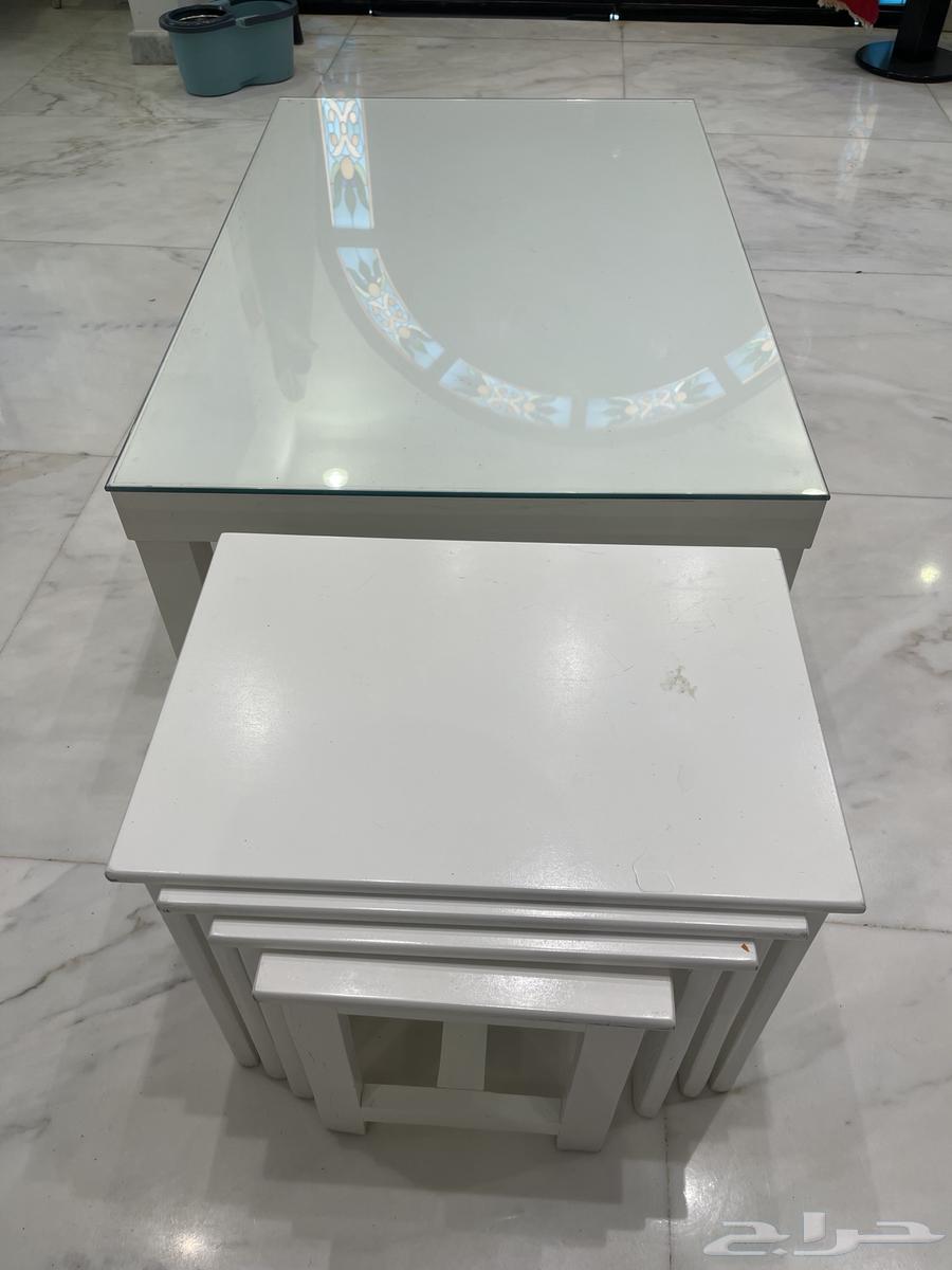 Large table and 4 service tables64374583595651110